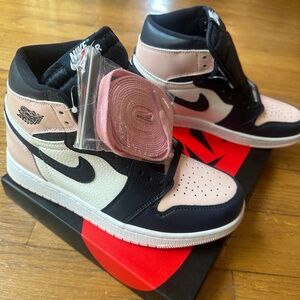 Pink & White Womens Nike Air Jordans size 7.5